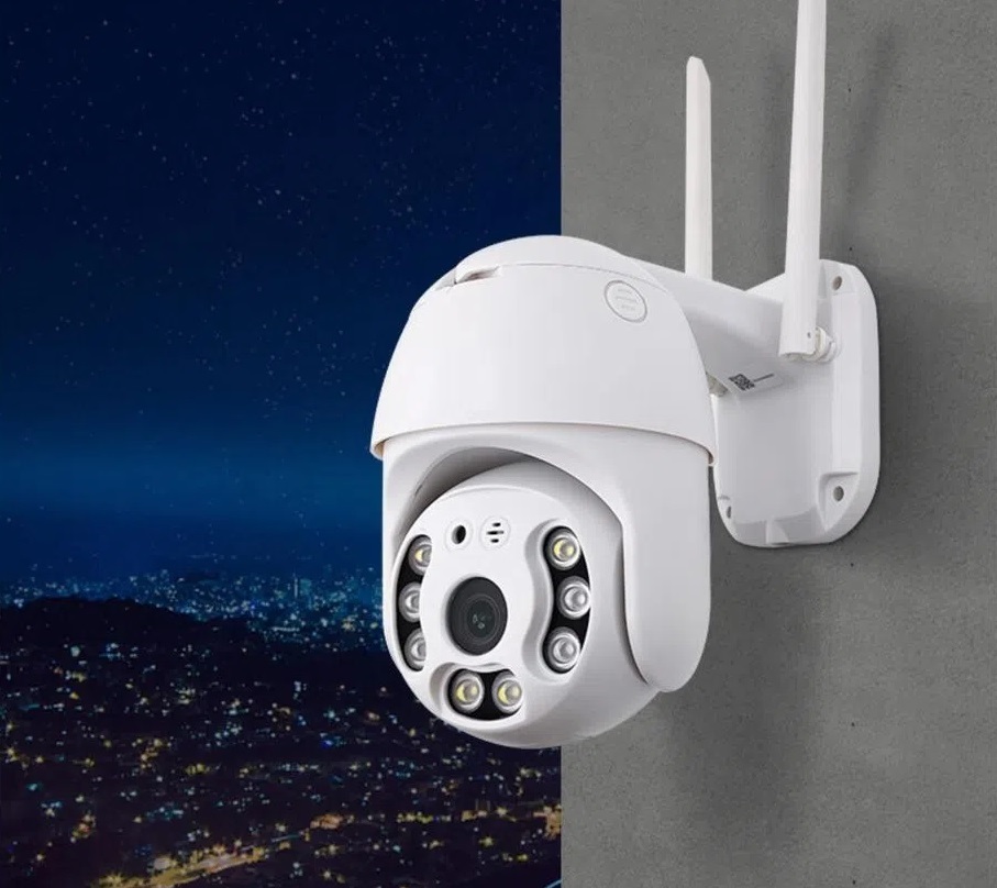 Cámara De Seguridad Ptz Triple Lente Exterior Hd Wifi Color Blanco